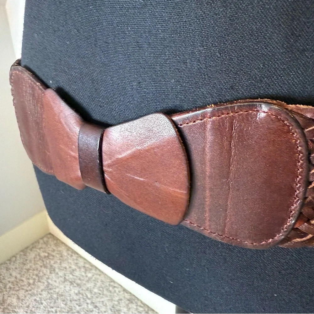 YIK FUNG Brown Leather Bow Front Elastic Snap Belt Wide Braided Vintage Y2K - Picture 3 of 11